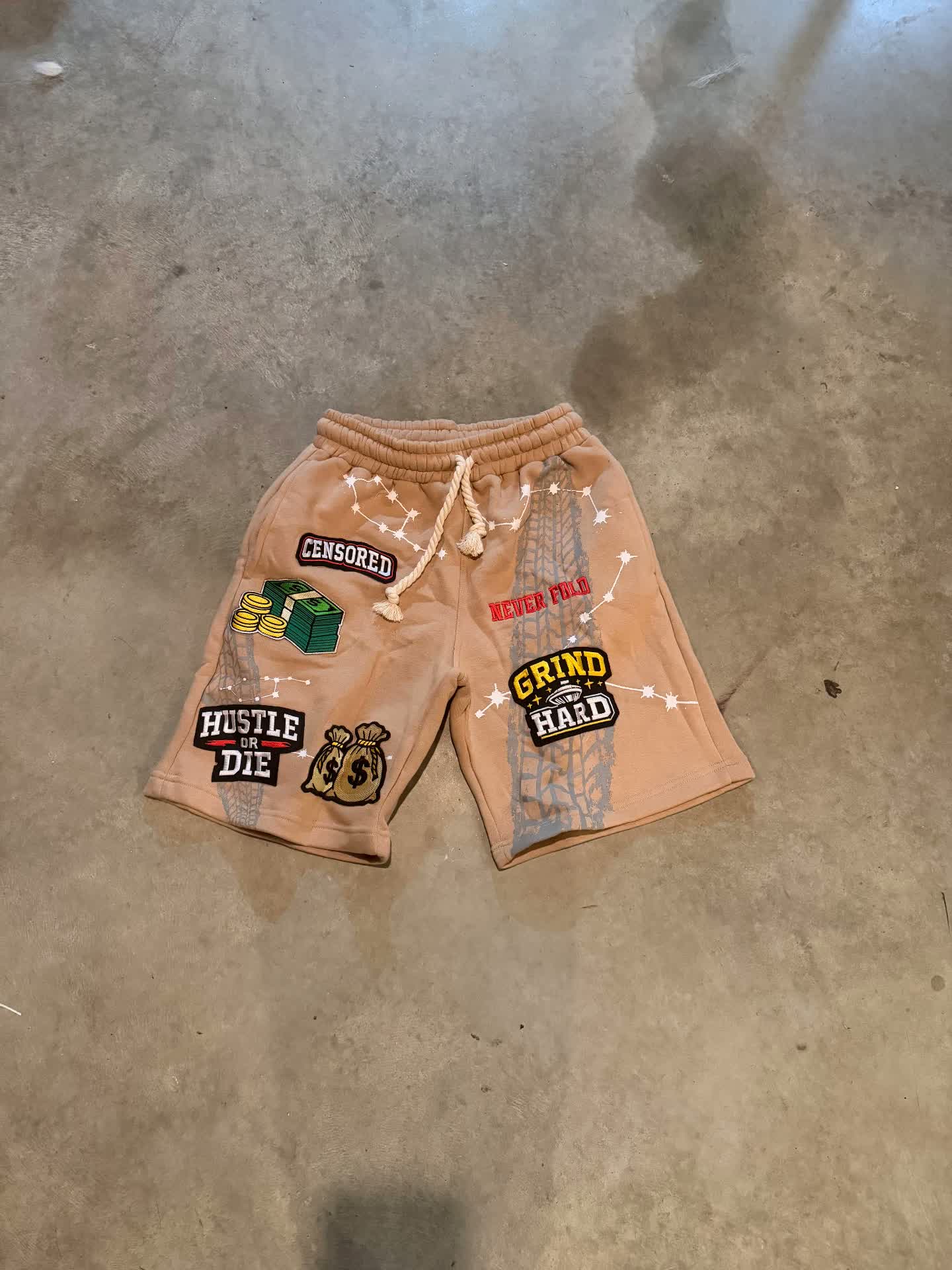 CENSORED M.O.A.M PATCH SHORTS